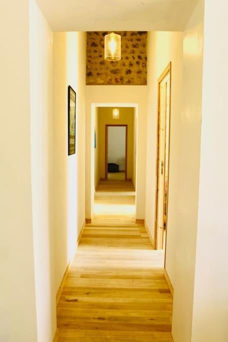As Seen On A New Life In The Sun - Beautiful 3 Bedroom Cottage With Shared Pool Montboyer 외부 사진